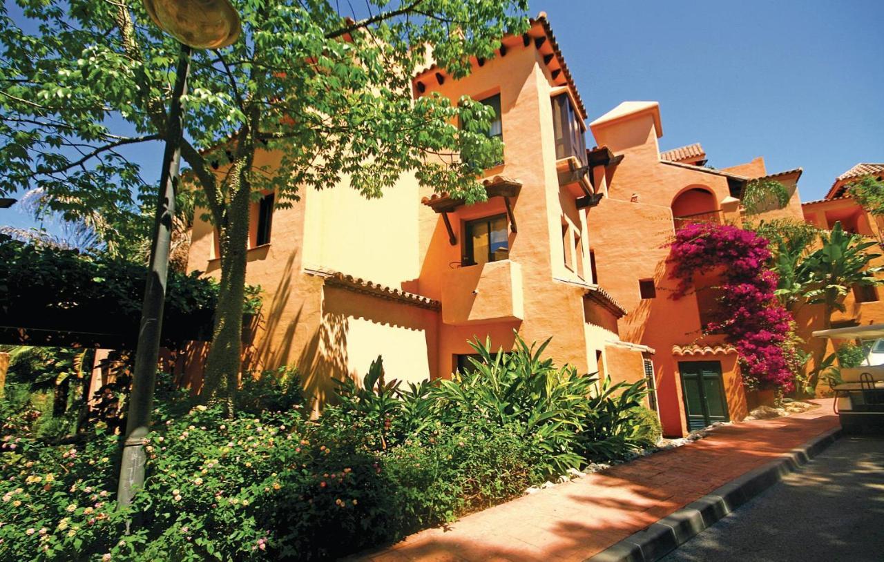 Lägenhet Beautiful Apartment In Estepona With 3 Bedrooms, Outdoor Swimming Pool And Swimming Pool Estepona