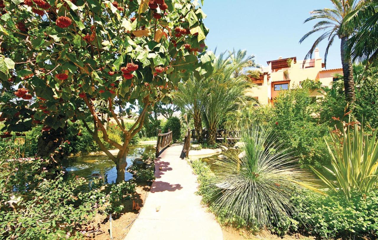 Lägenhet Beautiful Apartment In Estepona With 3 Bedrooms, Outdoor Swimming Pool And Swimming Pool